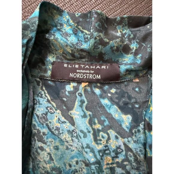 Elie Tahari printed sleeveless silk blouse - Picture 2 of 4